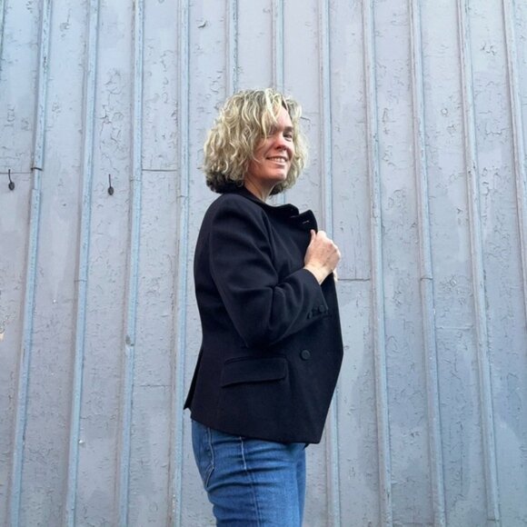 Donna Karen Vintage Wool Blazer, size 10 - Picture 3 of 10